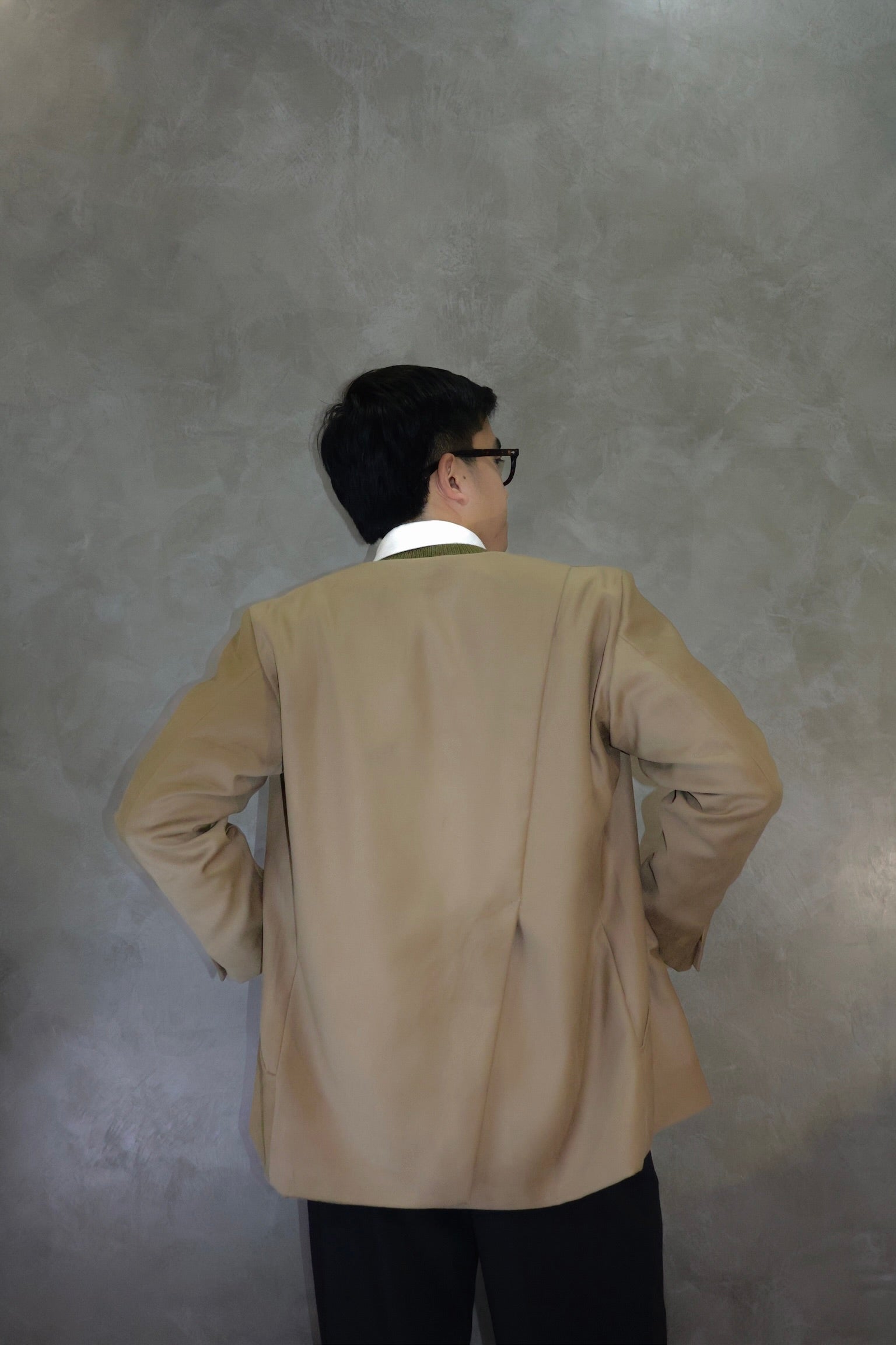 The 1.0 Outer - Caramel Suede