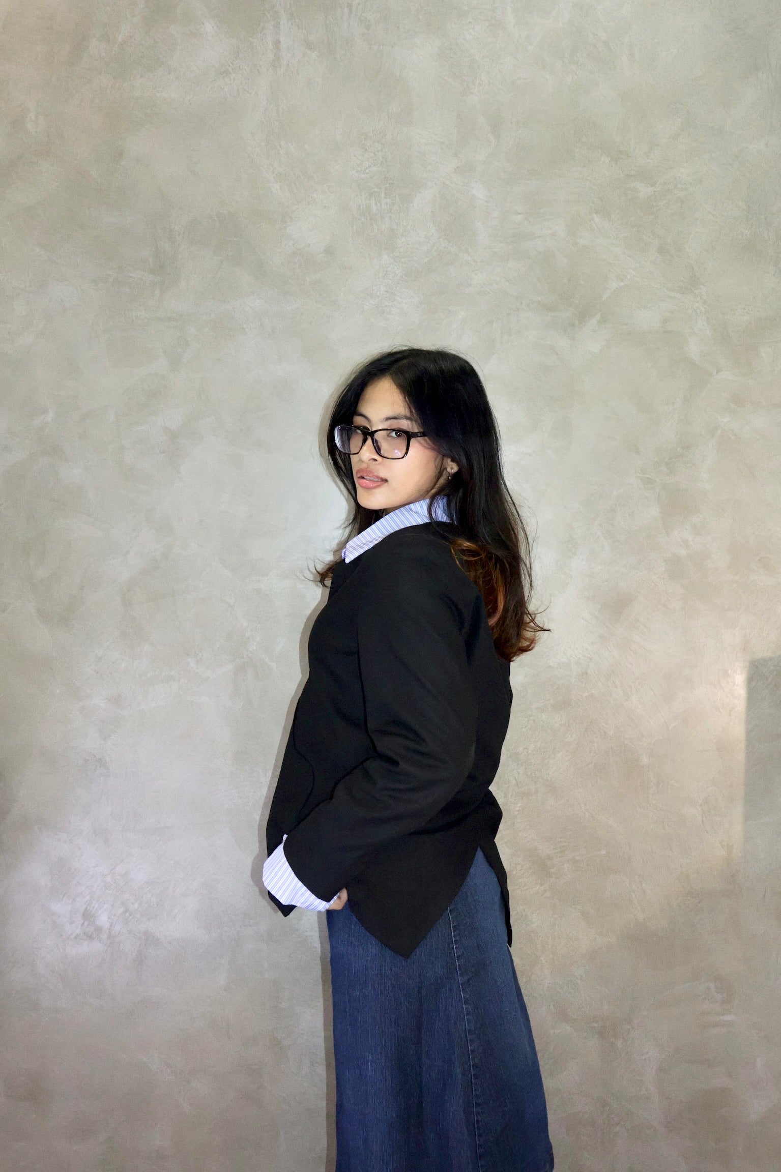 The 1.0 Outer - Black Linen