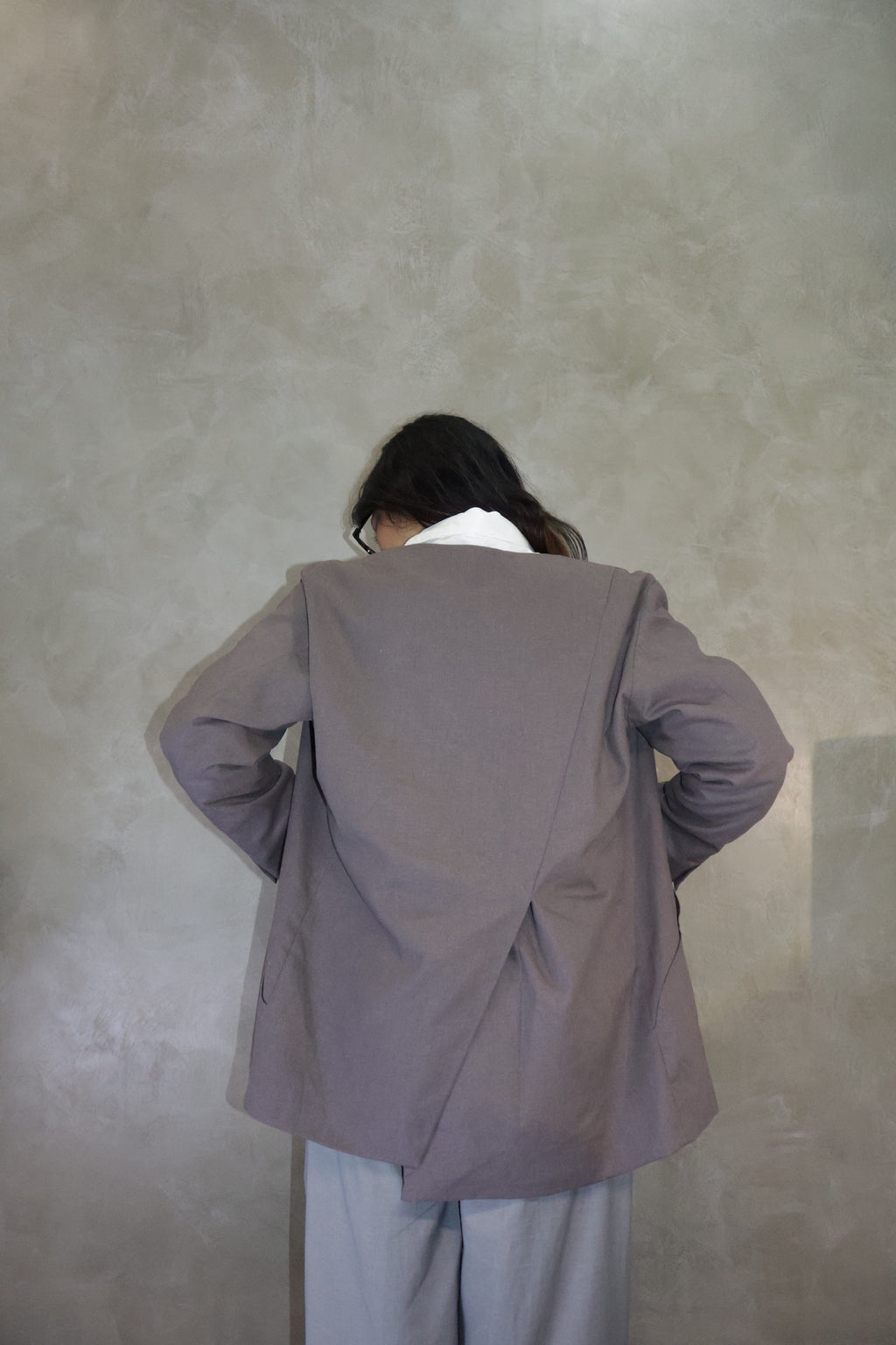 The 1.0 Outer - Graphite Linen